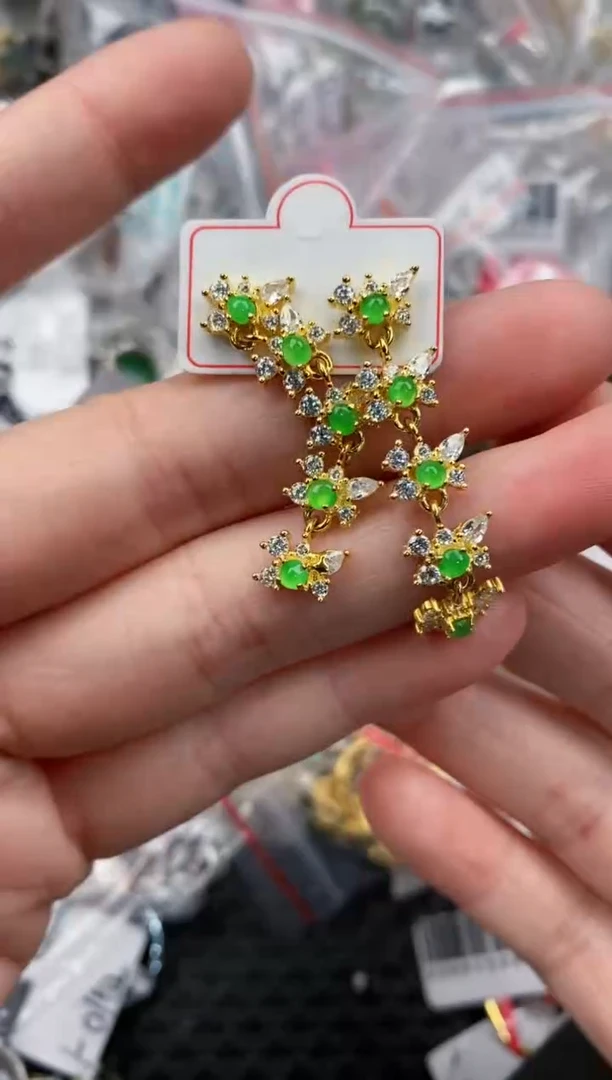 银S925镶嵌戒指翡翠888             6