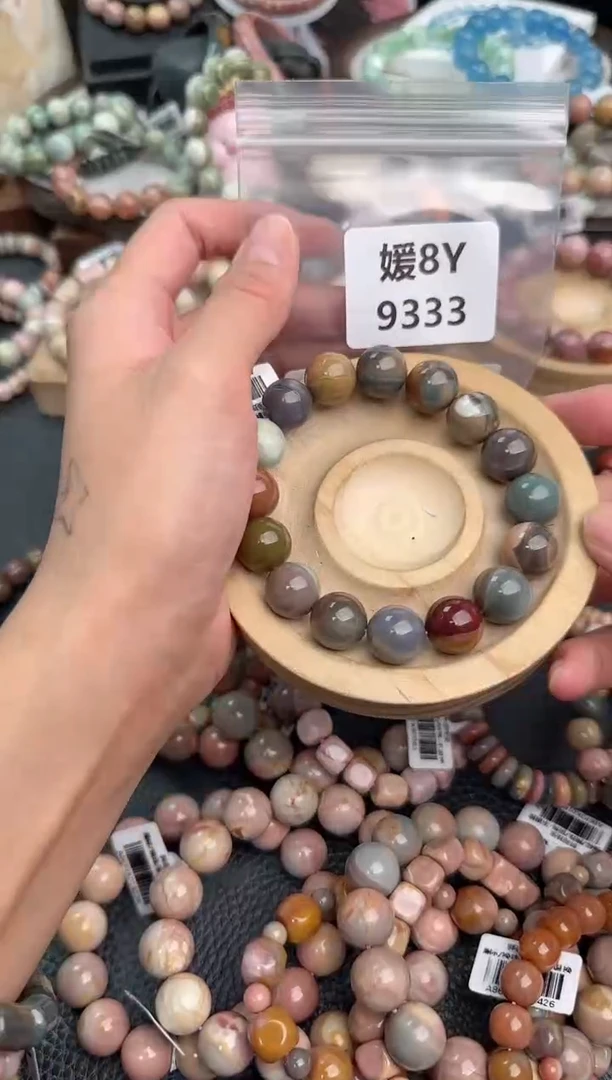 未镶嵌手链石英质玉?***木8Y9333