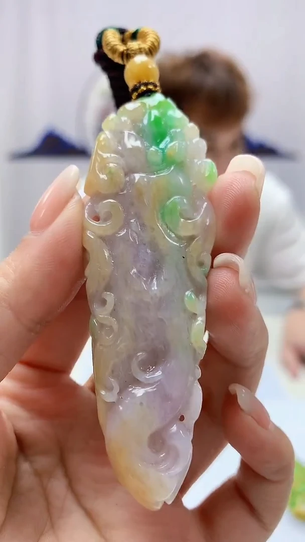 定制翡翠未镶嵌4868ms-毛货7171人参