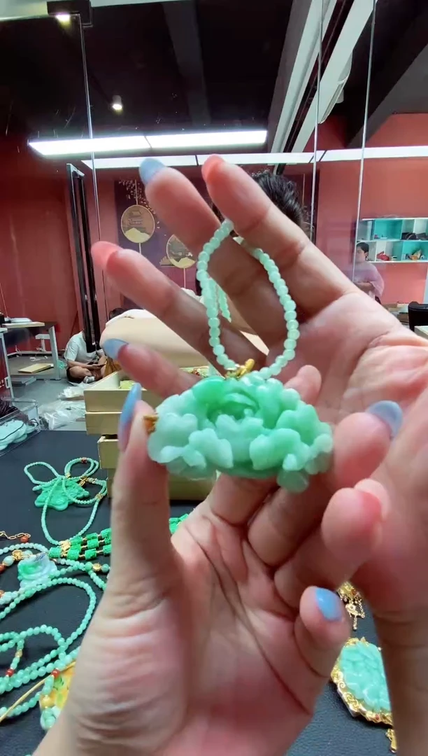 颈饰未镶嵌翡翠翡翠吊坠