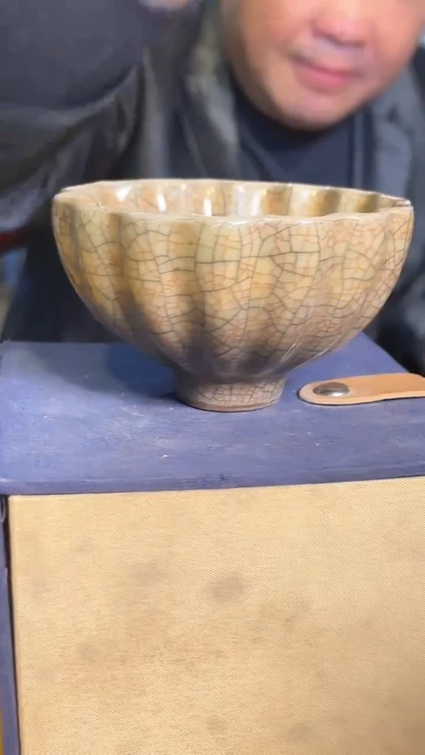 【闪购商品】瓷片279F现代工艺品一个