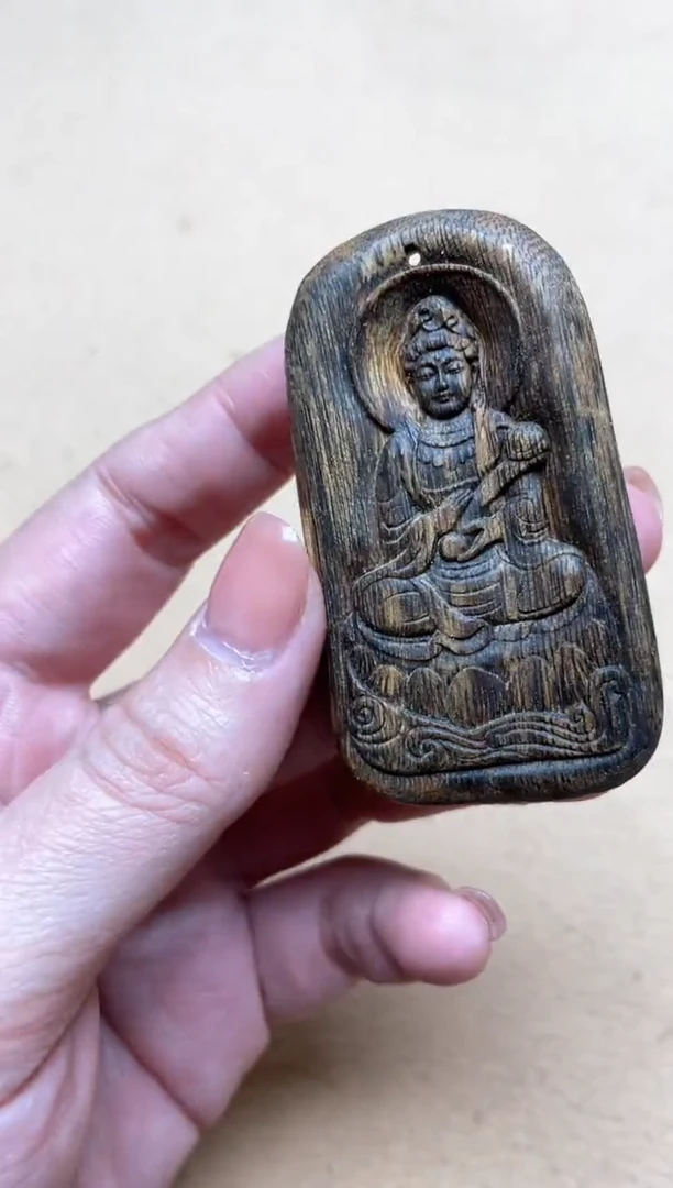 【闪购商品】沉香吊坠红金猊吊坠6.6*3.7