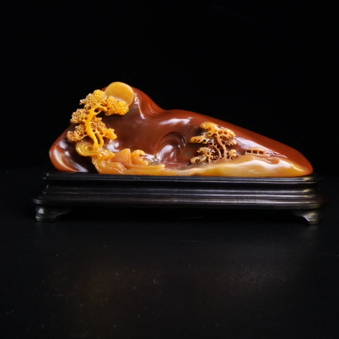 30寿山石马背石独钓寒江雪摆件151.8克11.5x2.6x4，1MG