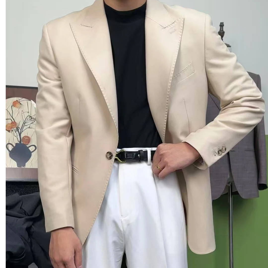 枪驳领单排扣商务正装卡其色