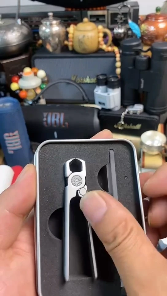 瓷片闪购商品，如图所示