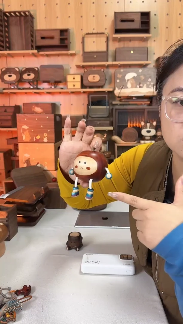 木花梨木苹果人摆件