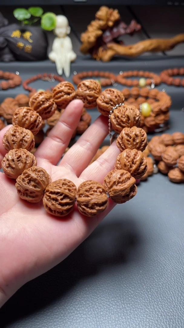 【闪购商品】文玩核桃吊坠核桃手串