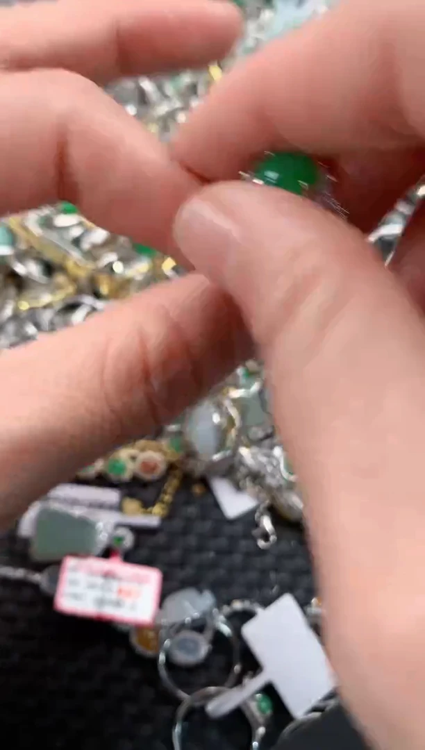 银S925镶嵌戒指翡翠777    81