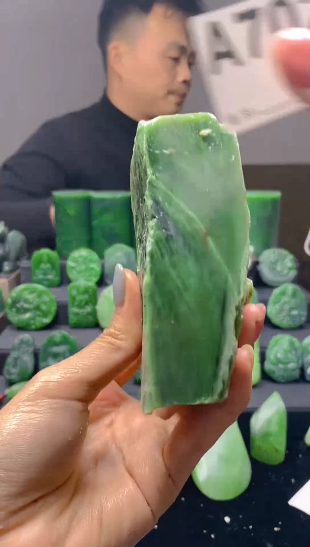 未镶嵌和田玉珠宝半成品1