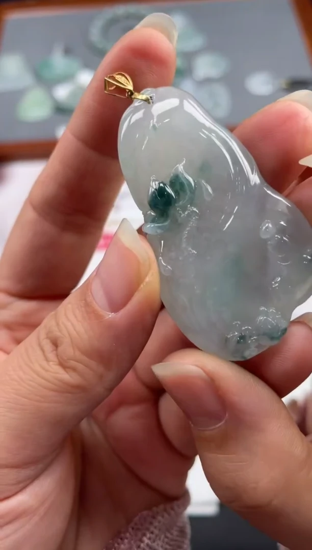 【闪购商品】定制翡翠未镶嵌01-17HDJT0133213