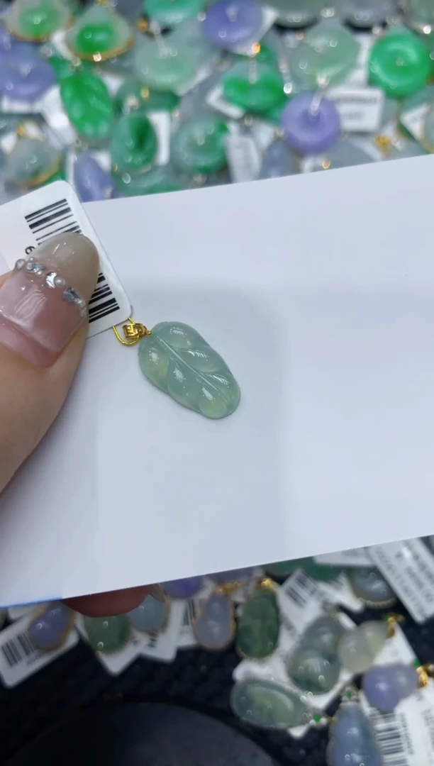 【闪购商品】翡翠颈饰18K金镶嵌222222222