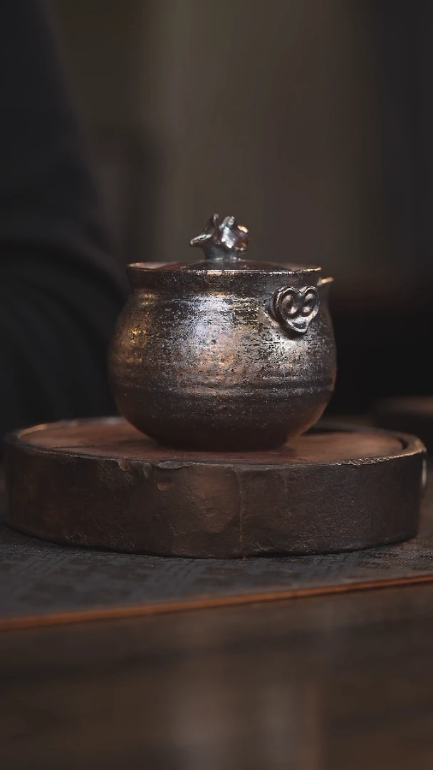 【闪购商品】杯155柴房陶瓷丨粗陶手抓壶