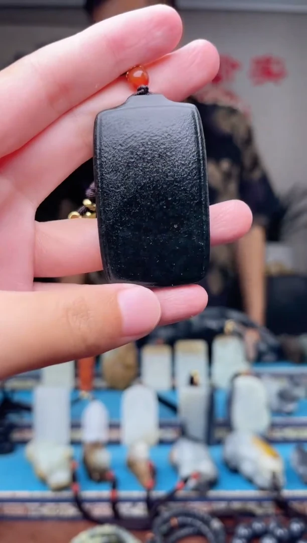 和田玉未镶嵌挂件1