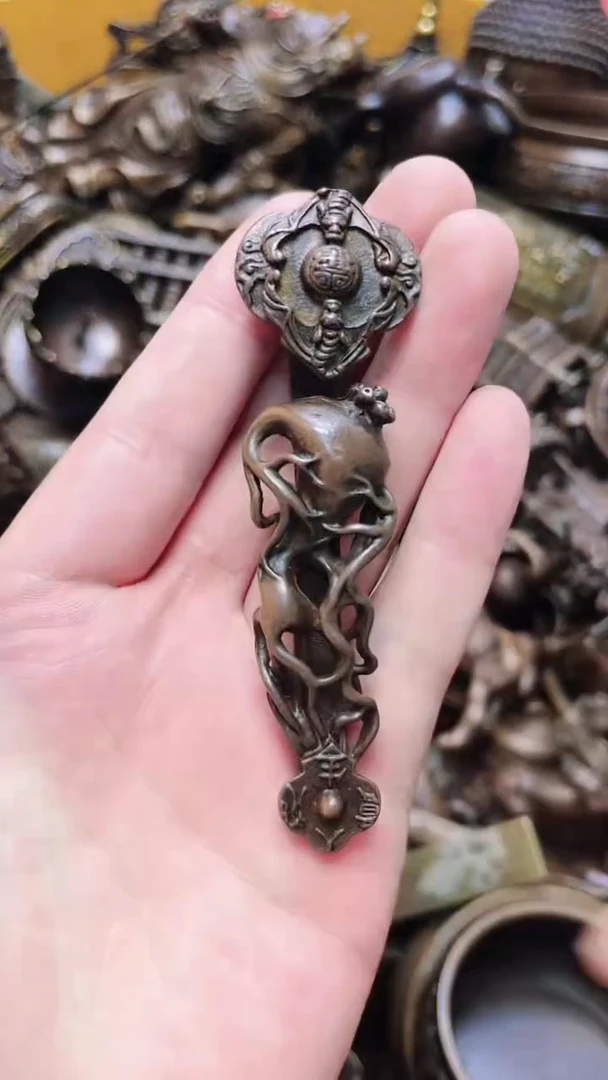 精美铜器点击下单