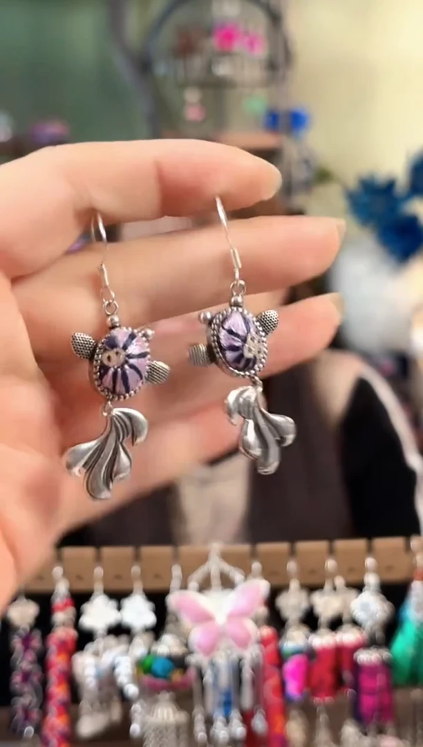 彩云南阁非遗老绣苗银饰品683*