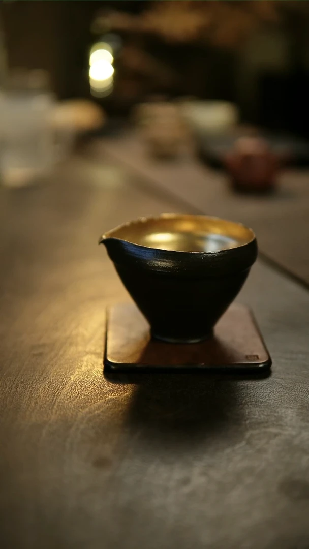 阿眠      欧文黑金公道杯