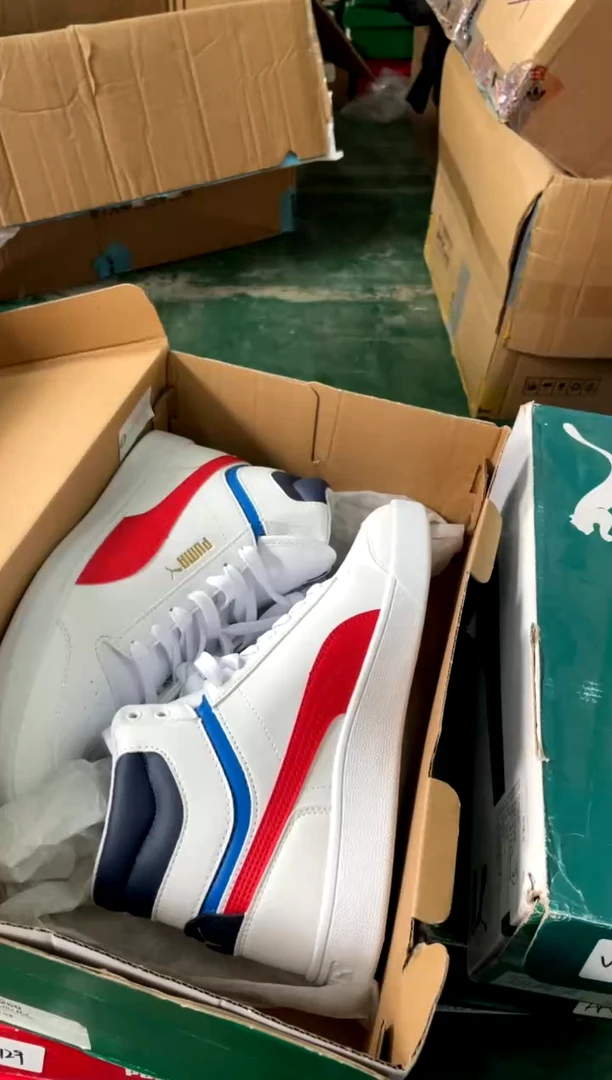 彪马时尚休闲运动鞋39M  AA51