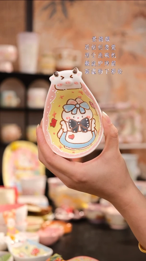 摆件景德镇手工手绘设计师款