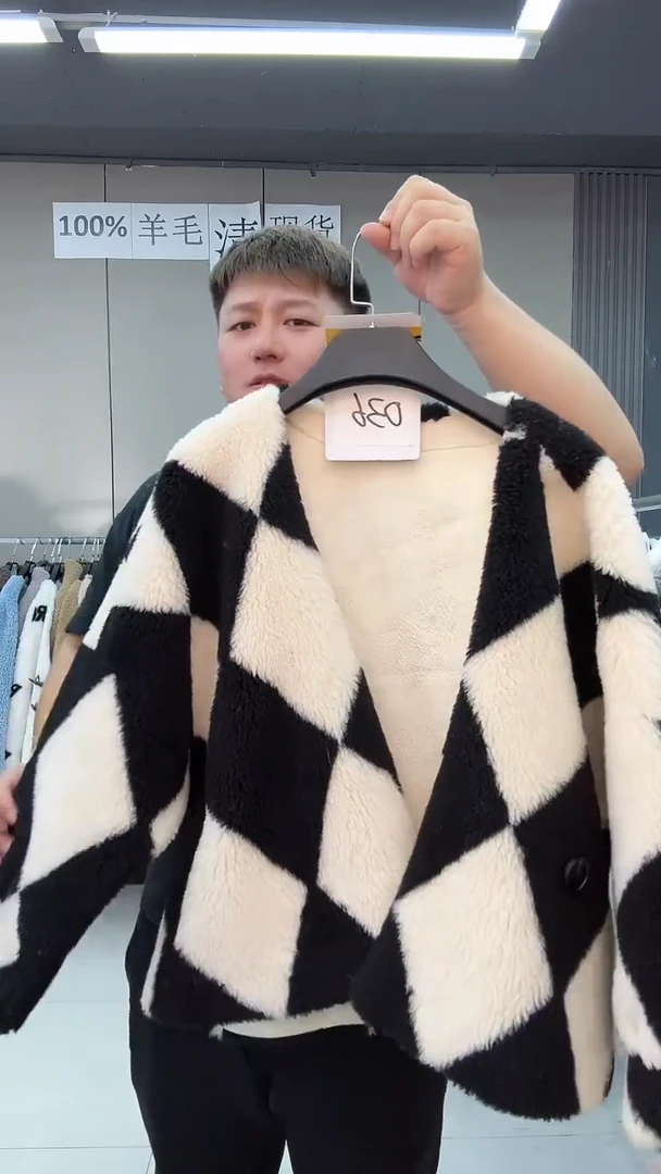 冬季女士100%羊毛外套福利款014