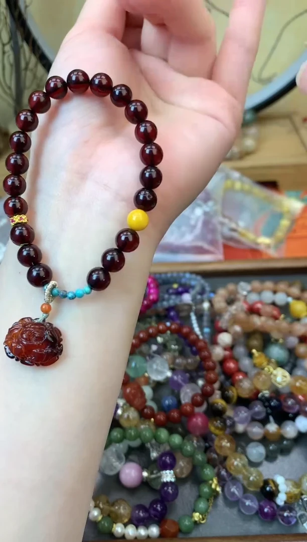 【闪购商品】血珀手链未镶嵌295微瑕