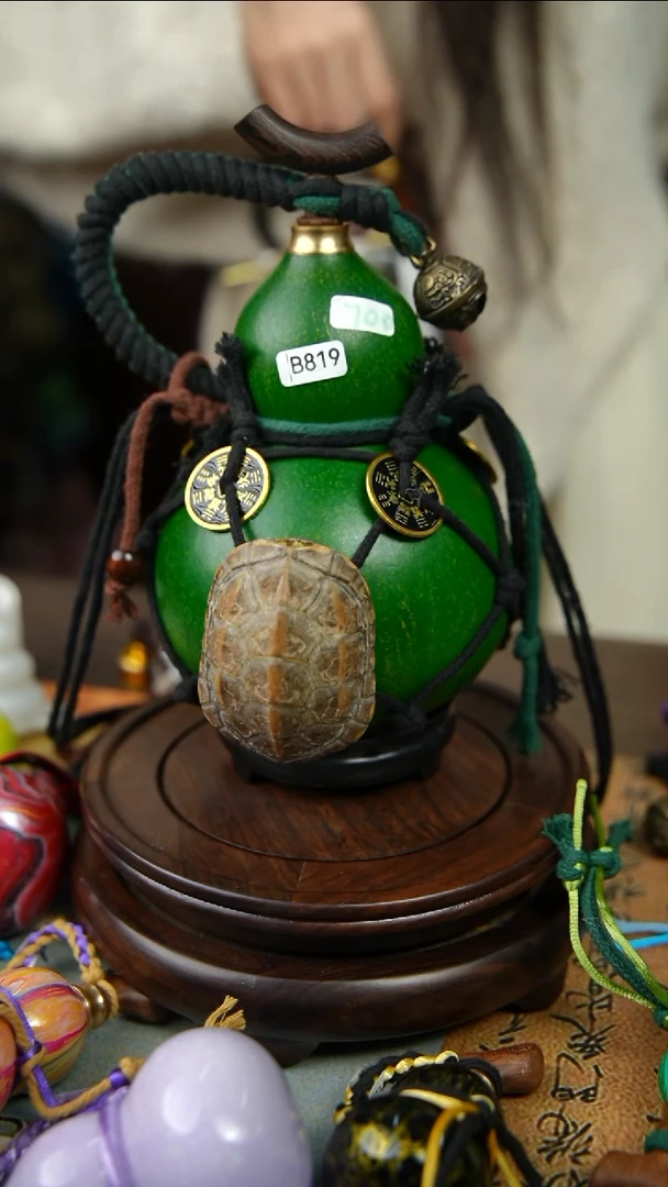 819号700ml左右非遗大漆酒葫芦