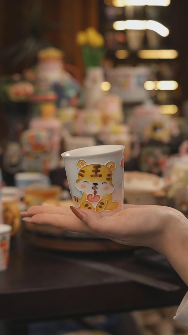 景德镇釉下彩绘设计师款式陶瓷