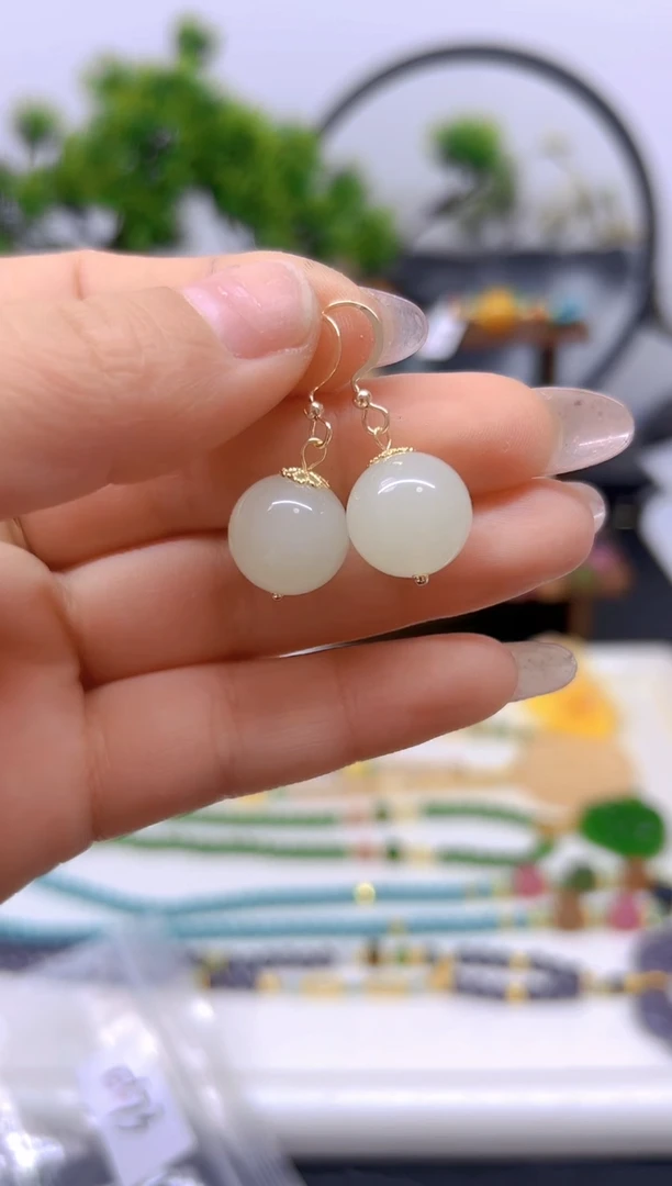 【闪购商品】和田玉耳饰14K金镶嵌耳饰E673