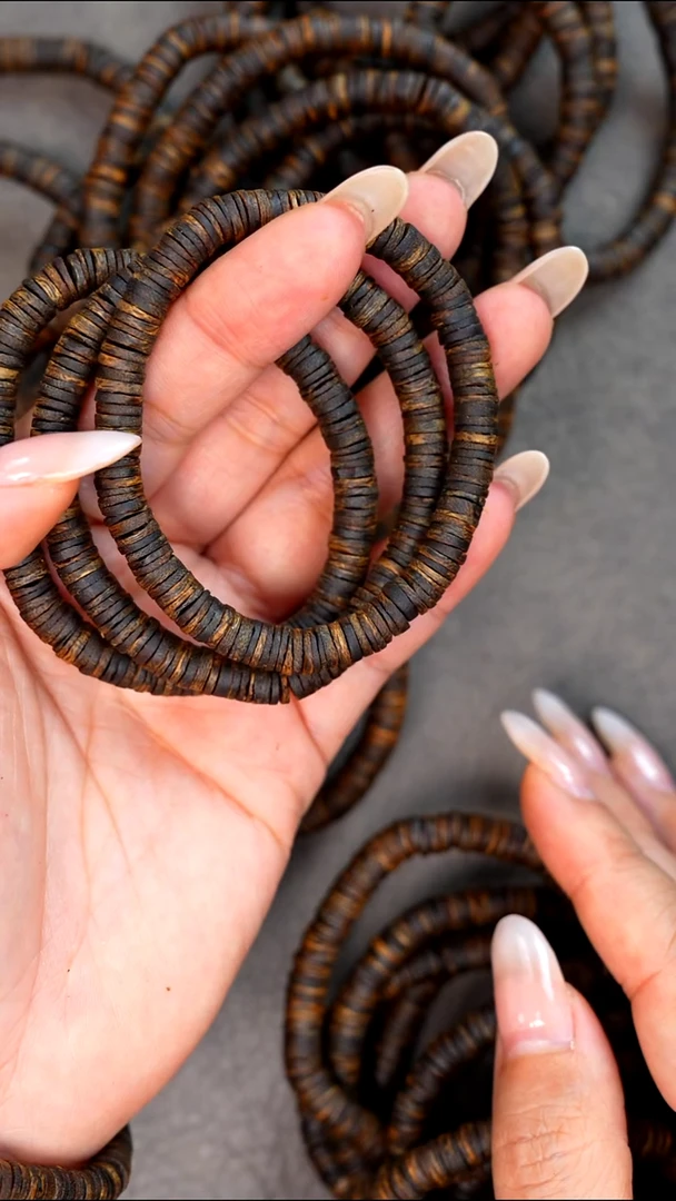 沉香手串35号奇楠沉水多样性发一条