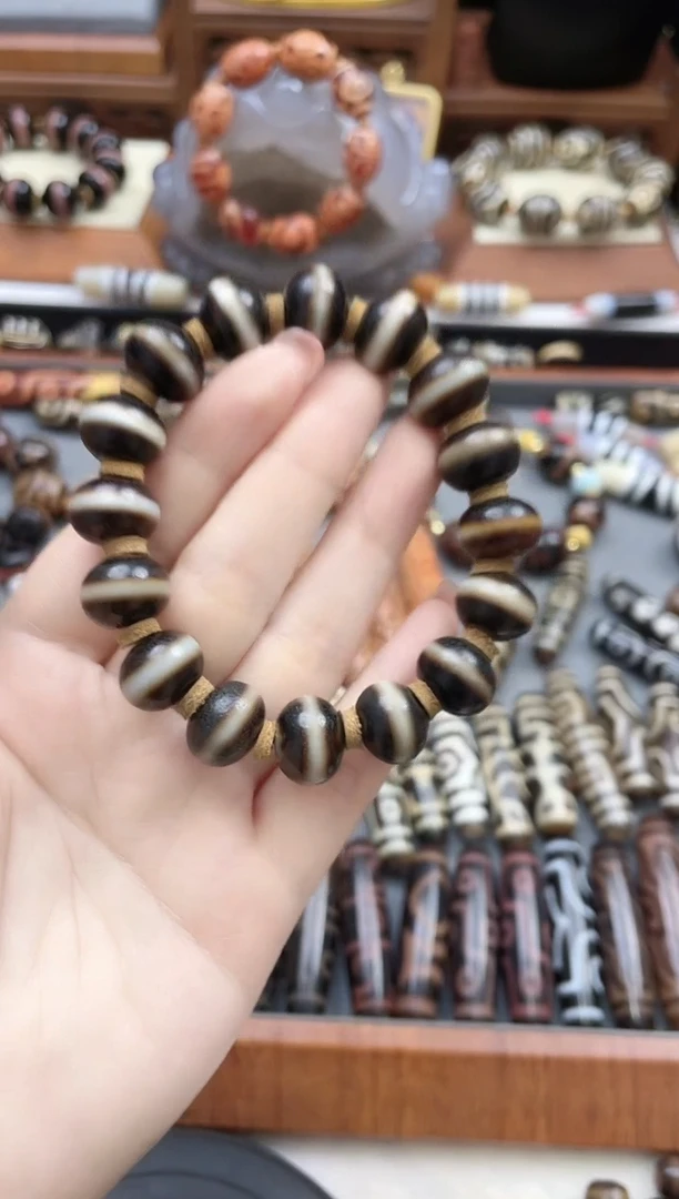 未镶嵌珠珠玛瑙/玉髓老料药师手串13mm