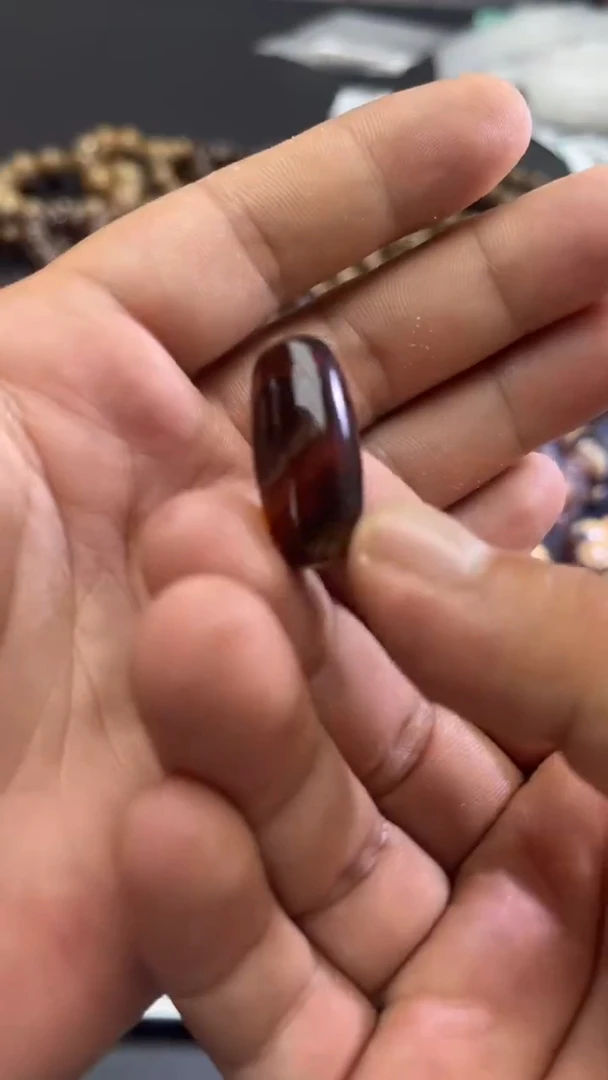 裸石琥珀未镶嵌51