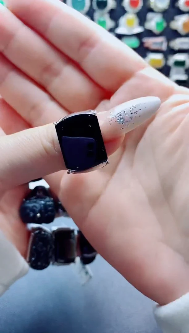 银S925镶嵌戒指翡翠阿*天然翡翠A货男戒