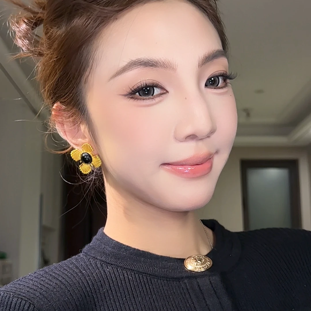 铜合金耳饰 小众中古重工花朵耳钉夸张耳饰