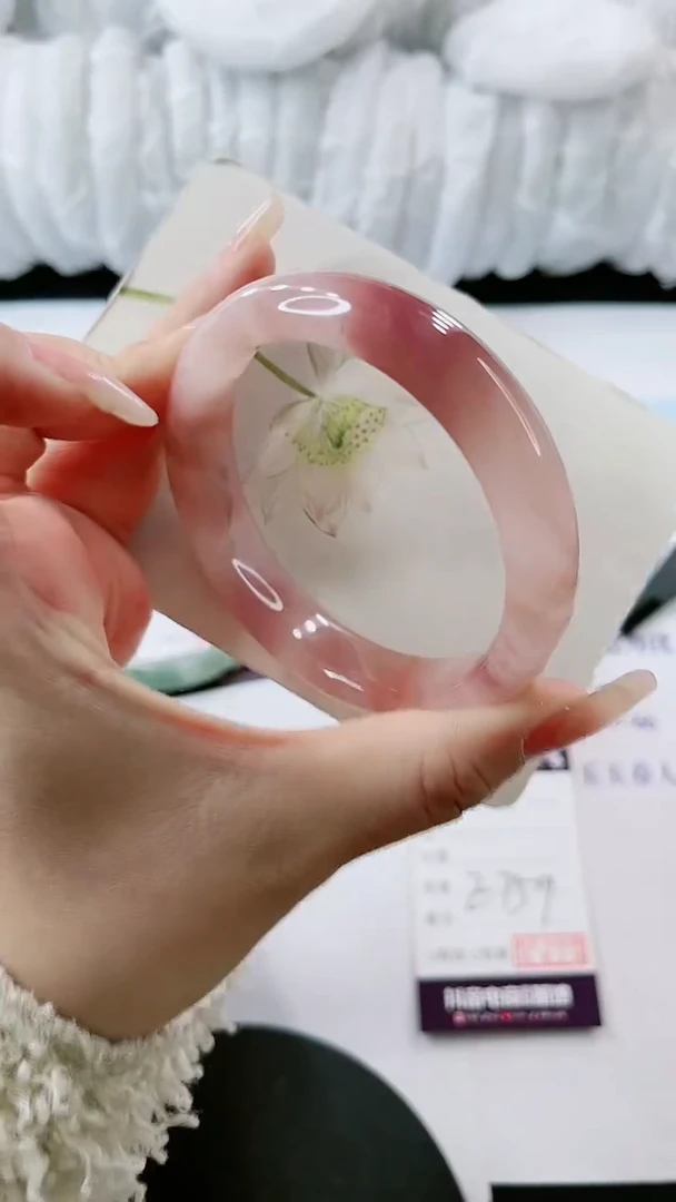 【闪购商品】石英质玉手镯未镶嵌多样性发货E759