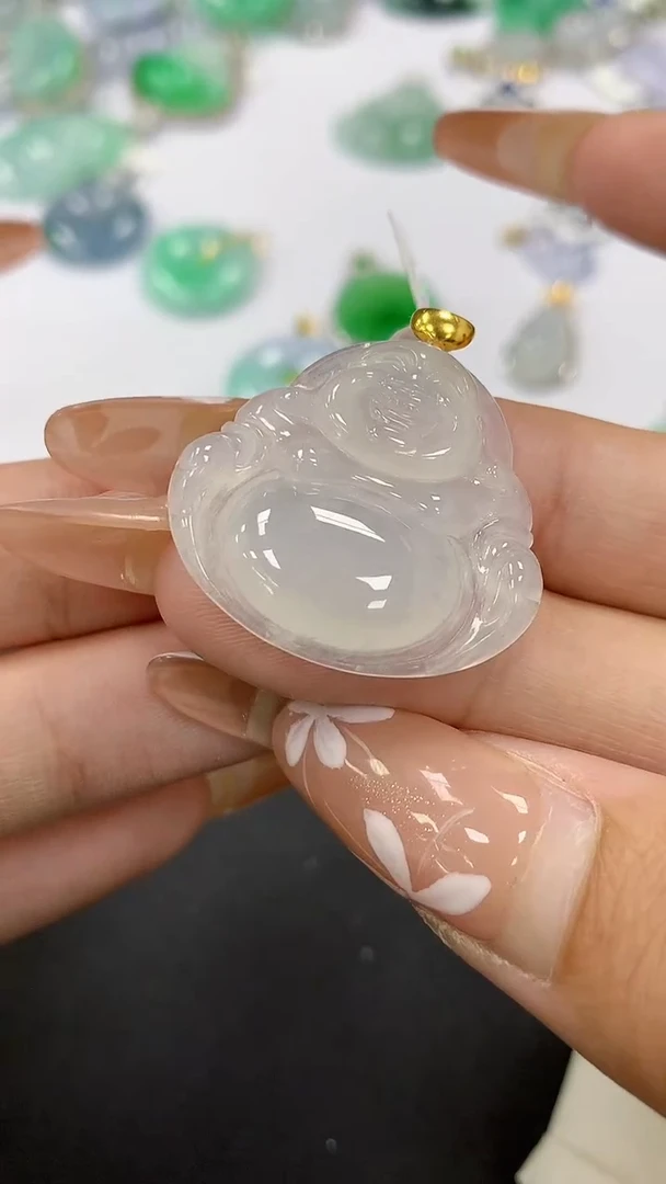 颈饰18K金镶嵌翡翠a货假一赔三支持复检百元上9元证书费自理