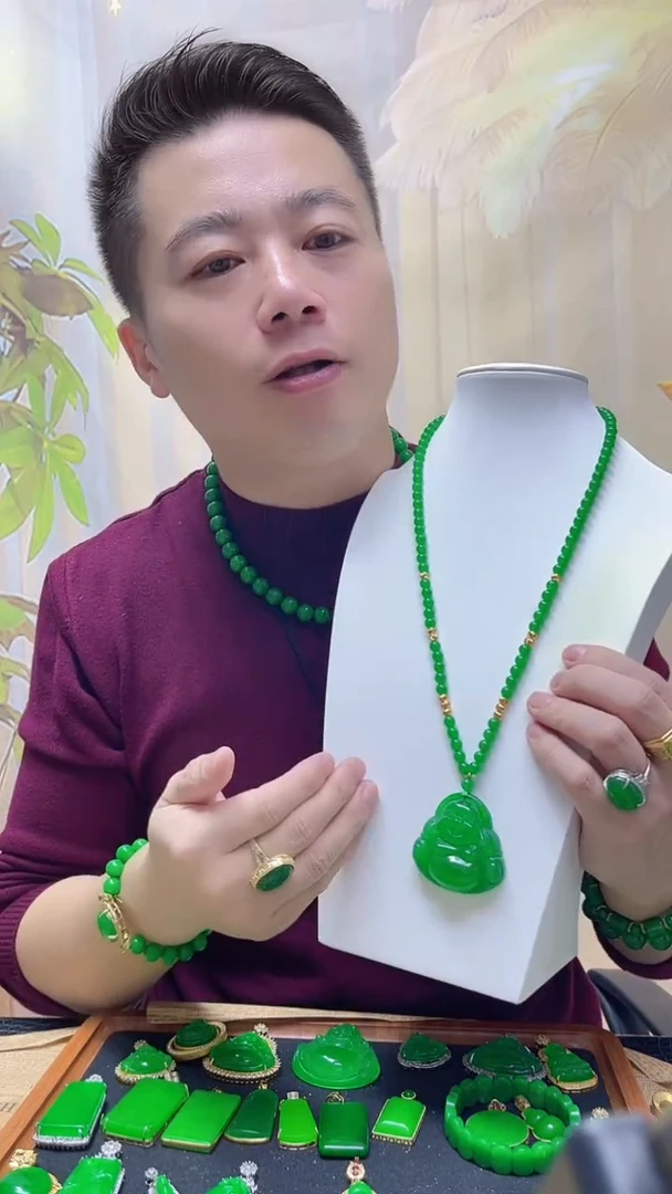 项链14K金镶嵌翡翠翡翠项链