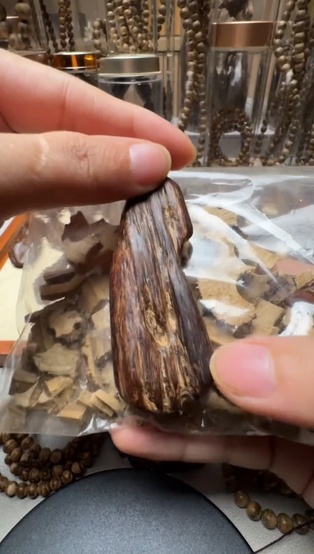 沉香沉香碎屑无**我达拉干沉香沉水
