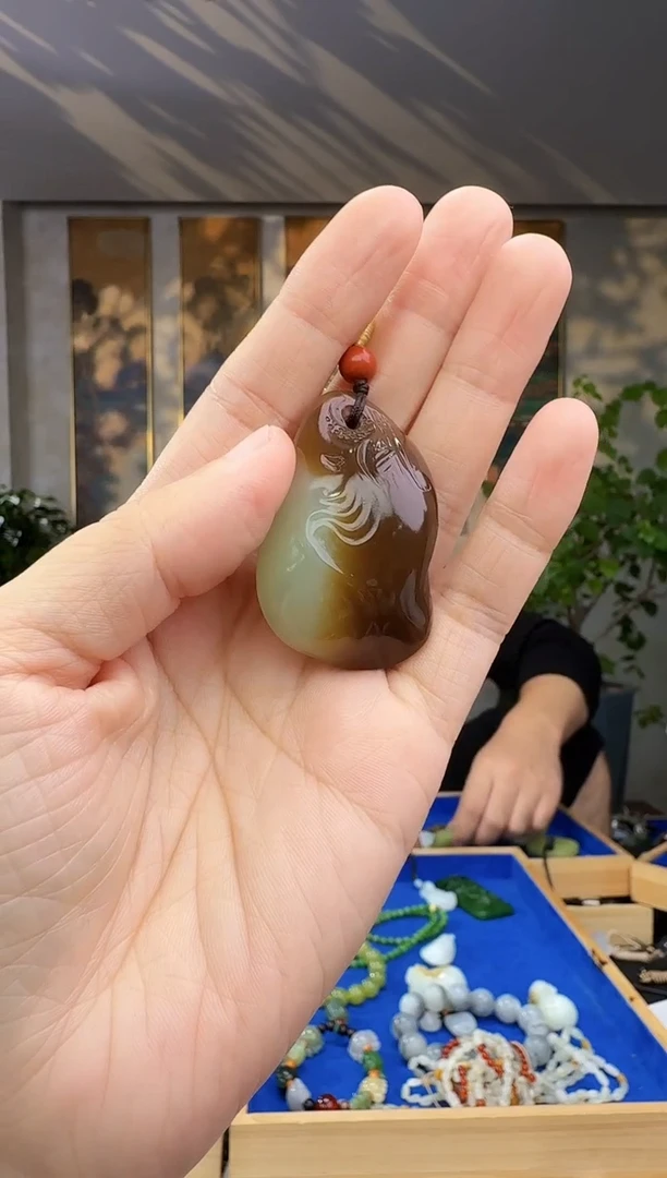 未镶嵌和田玉挂件拍一发一