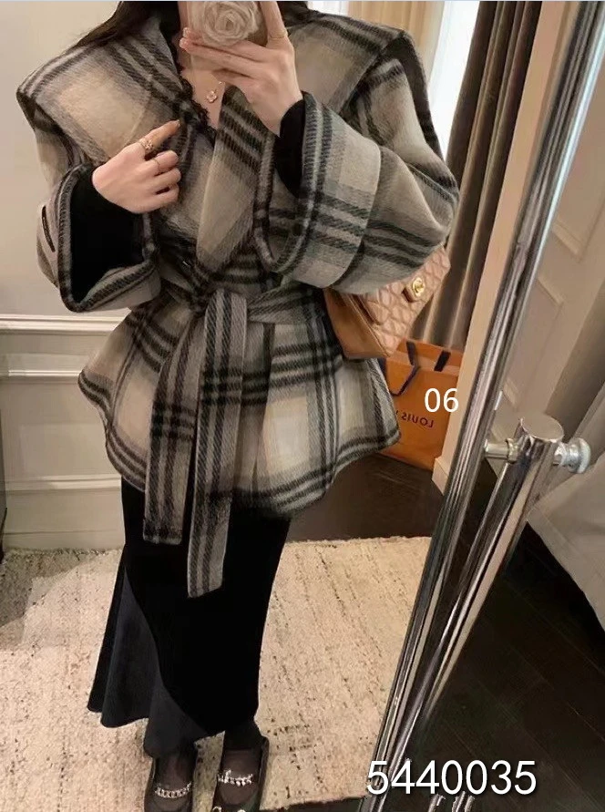 小妳XiaoNi———（格子羊毛大衣5440035）