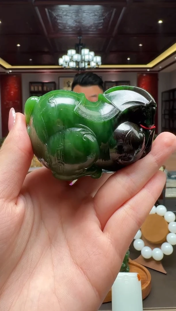 未镶嵌和田玉挂件by