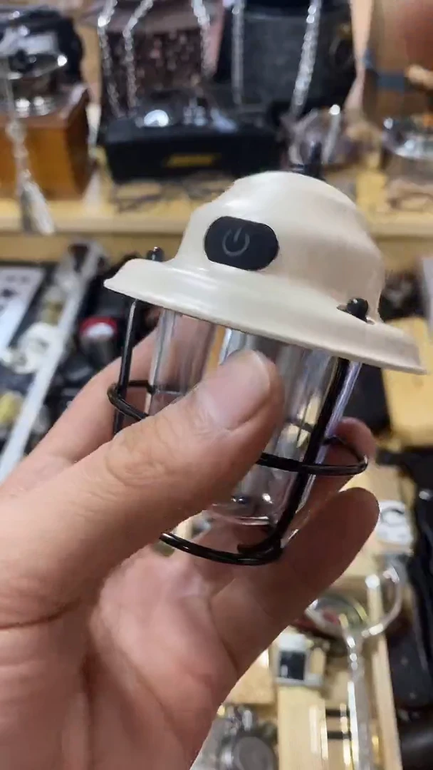 瓷片闪购商品  如图所示