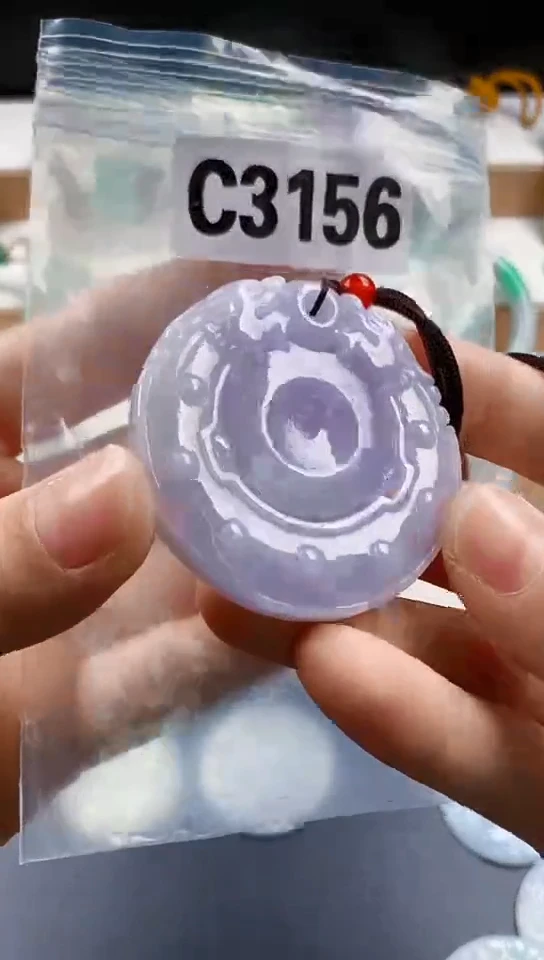 颈饰未镶嵌翡翠天然翡翠吊坠挂件