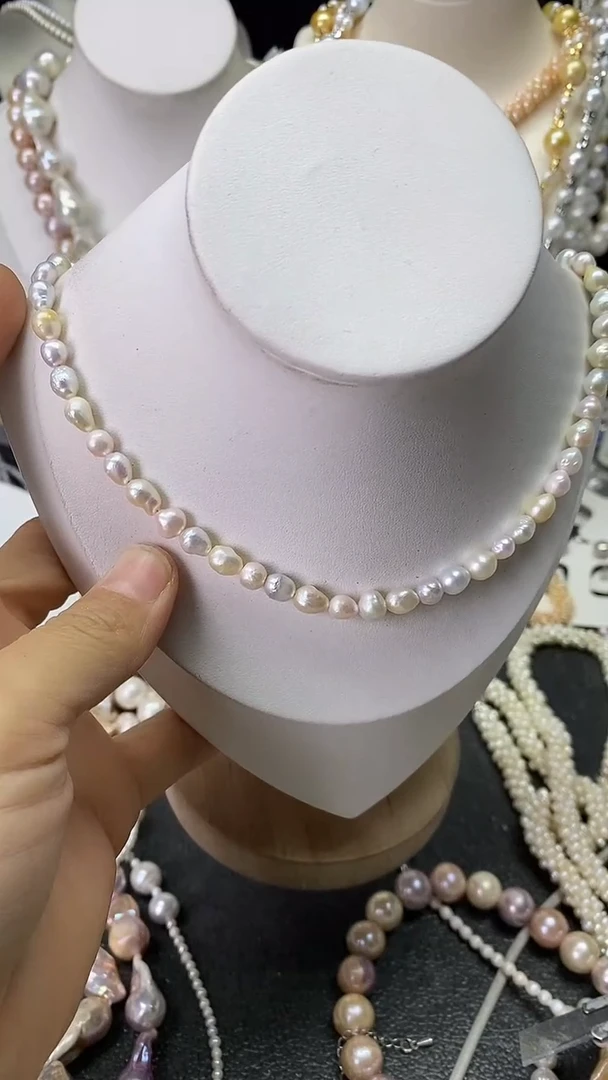 颈饰未镶嵌淡水珍珠多人