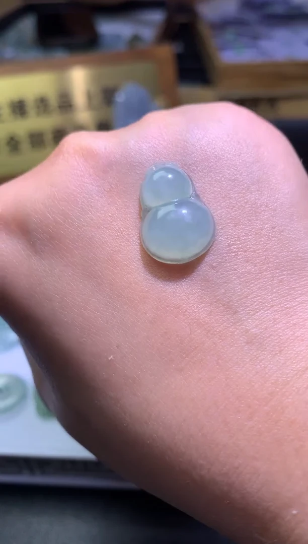 定制翡翠未镶嵌毛货