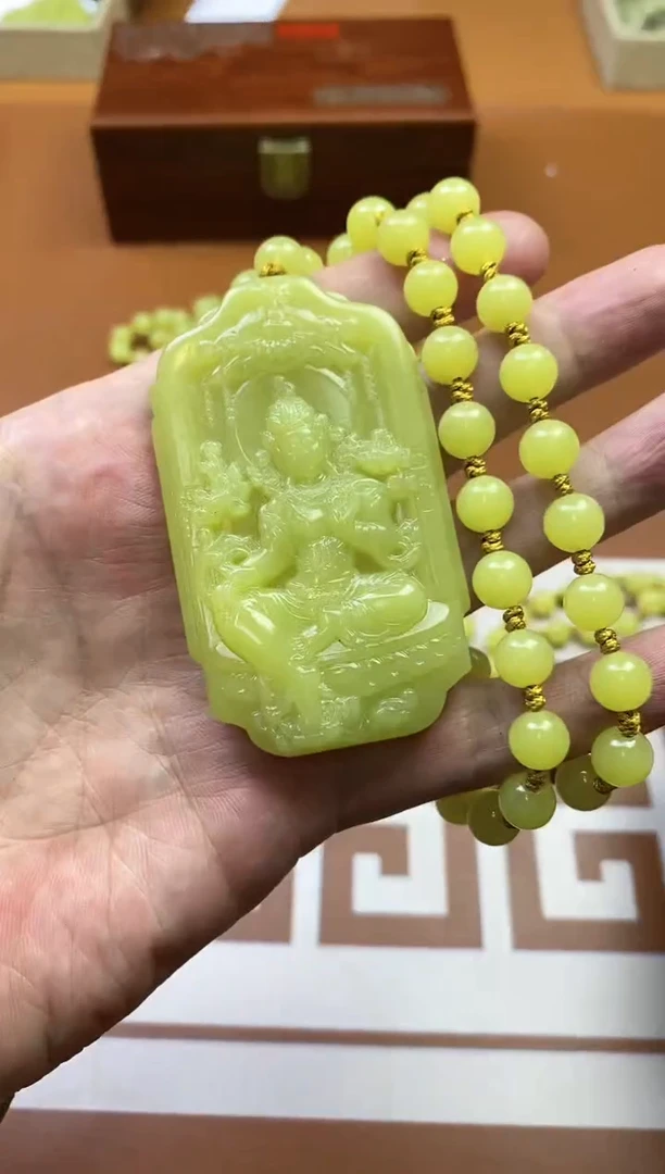 【闪购商品】蛇纹石玉其它未镶嵌多样性发货一个