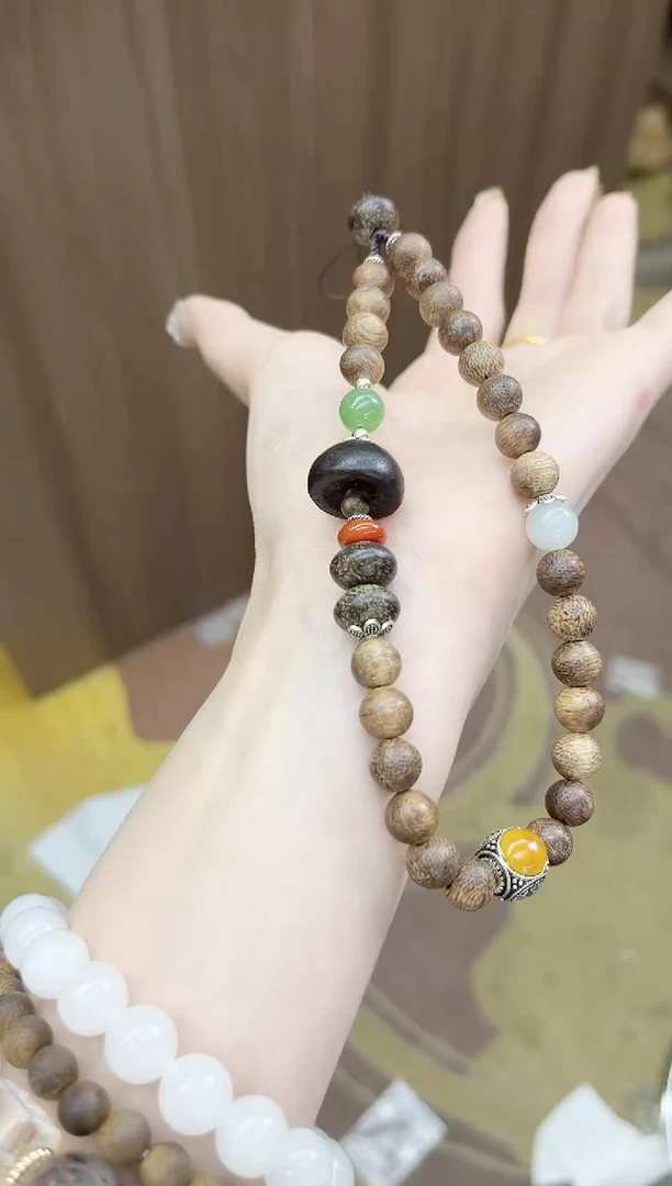 未镶嵌沉香吊坠沉香车挂