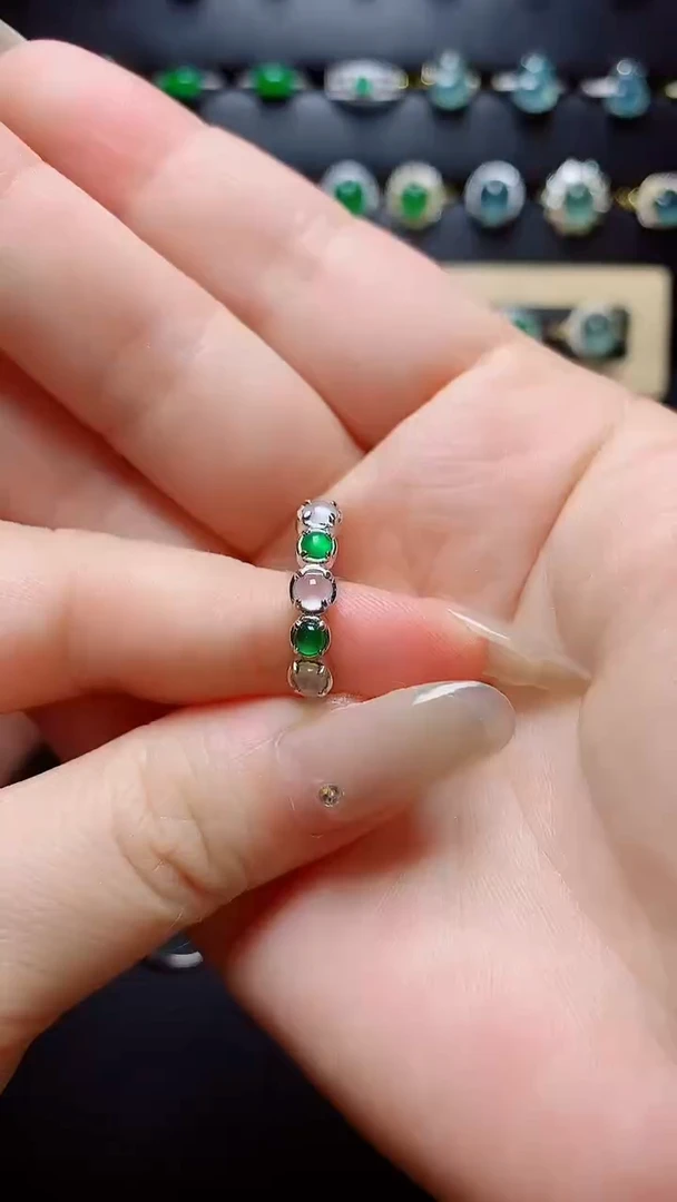 翡翠戒指银S925镶嵌天然翡翠A货s925银镶
