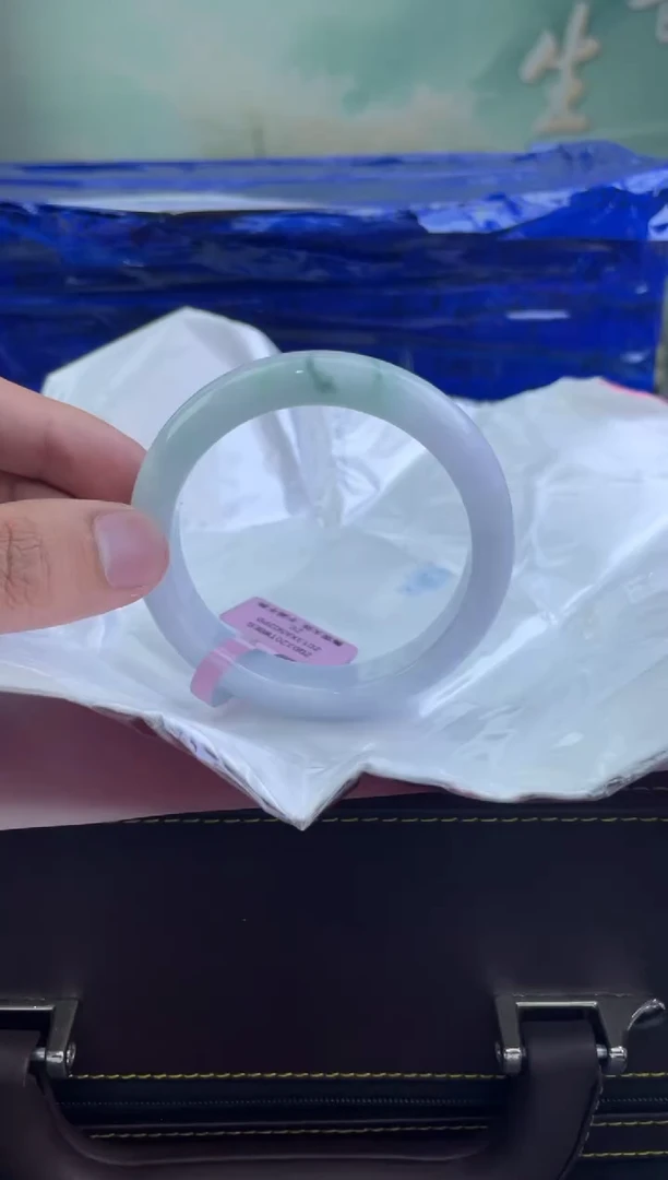 翡翠手镯未镶嵌34翡翠手镯