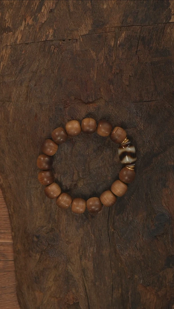 【闪购商品】檀香木手串18K金镶嵌A3487-定制