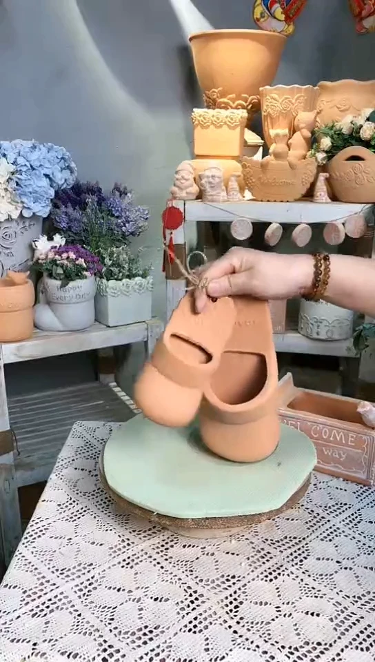 【闪购商品】红陶拖鞋吊盆 一对1大1小