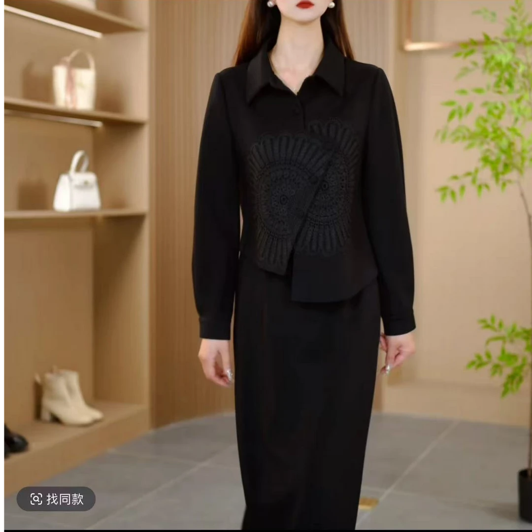 25011春季新款翻领时尚暗压褶带气质显瘦连衣裙小黑裙